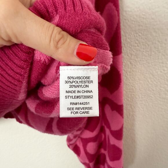 [Sincerely Jules] Pink Geometric Heart Print V-Neck Oversized Sweater Sz Medium - Picture 10 of 10
